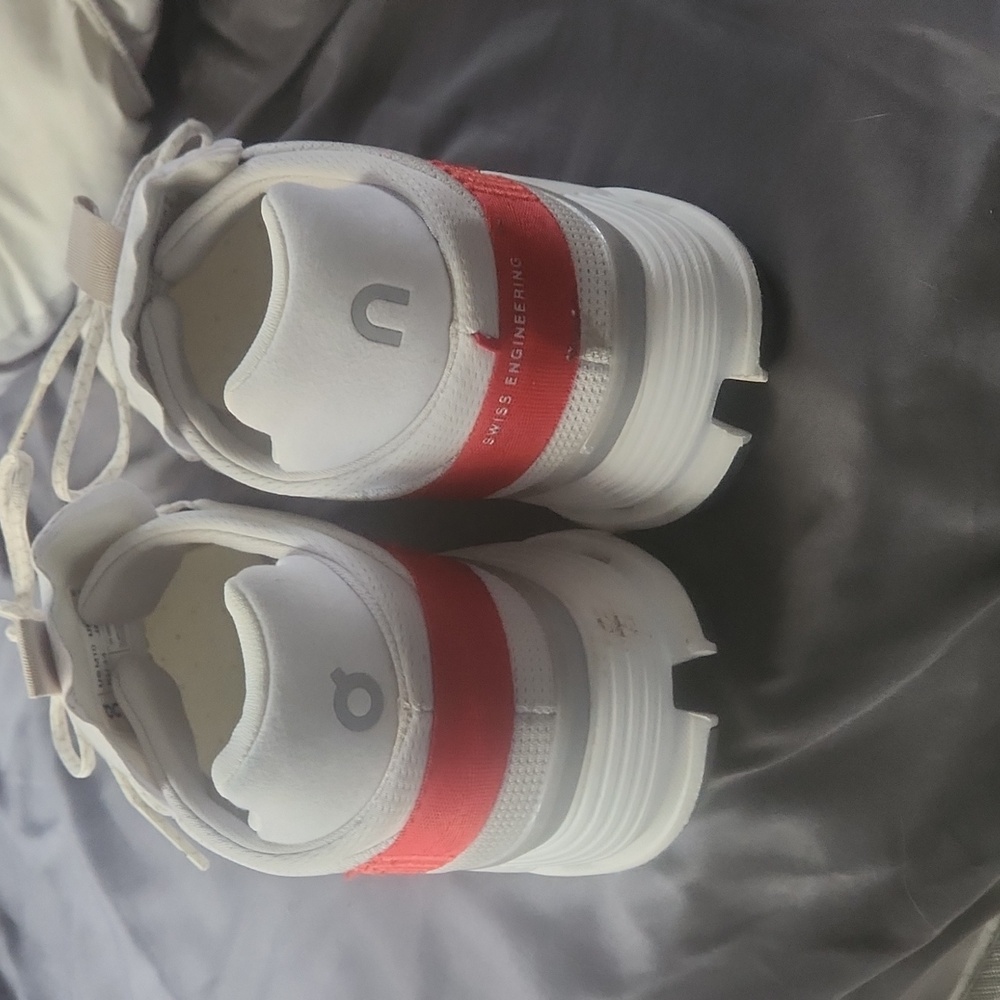 On Cloudnova Sneakers - Picture 6 of 7